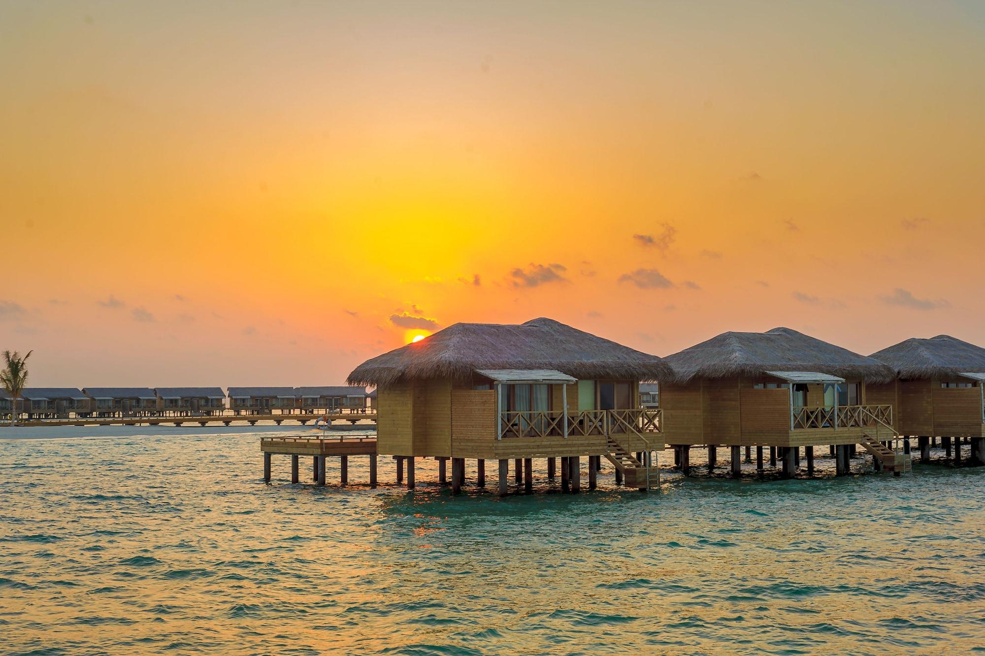 You And Me By Cocoon Maldives Muravandhoo Exterior photo