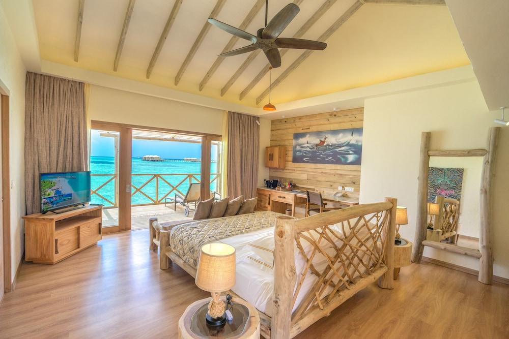You And Me By Cocoon Maldives Muravandhoo Exterior photo